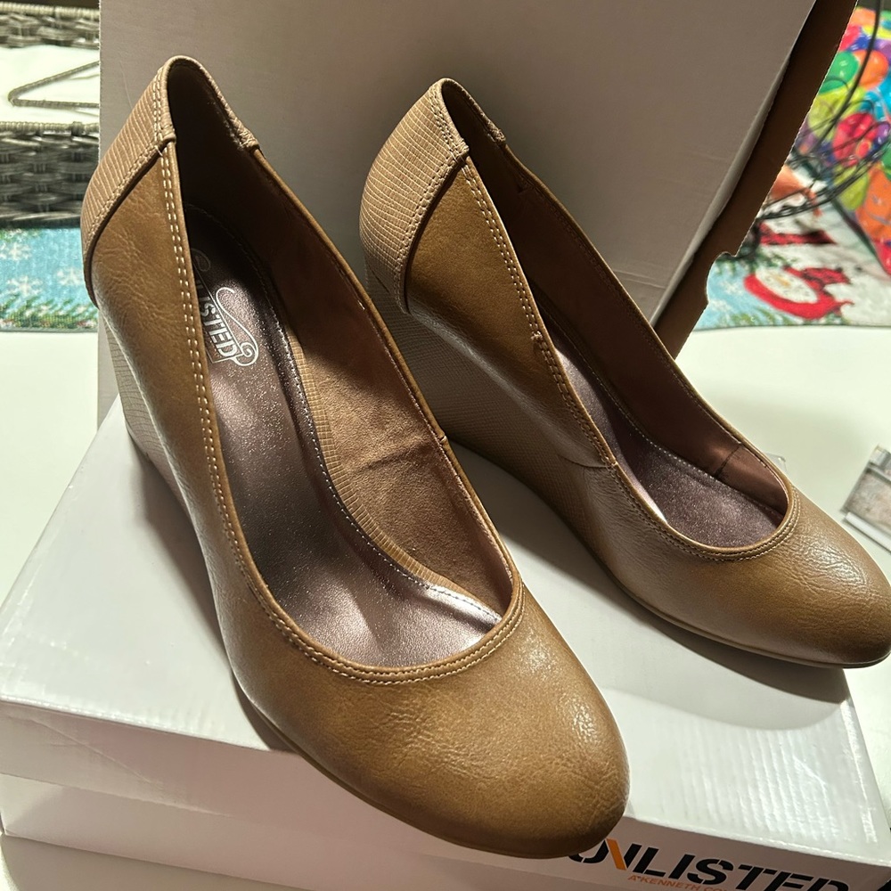 Unlisted Bold Wedge Heel - BRAND NEW!